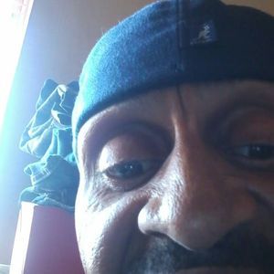 Meet your Posher, Roy